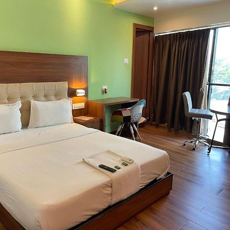 Hotel Byaris International By Bizzgrow Hotels Bombay Exterior foto