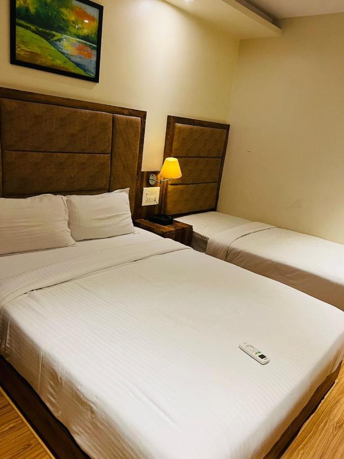 Hotel Byaris International By Bizzgrow Hotels Bombay Exterior foto